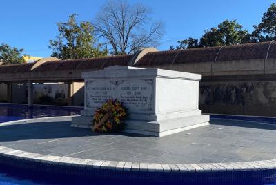 Un recorrido de audio autoguiado que explora el movimiento de der