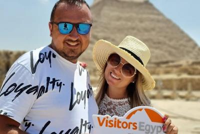 Excursión privada de un día a las pirámides de Giza y la esfinge Excursión privada de un día a las pirámides de Giza y la esfinge