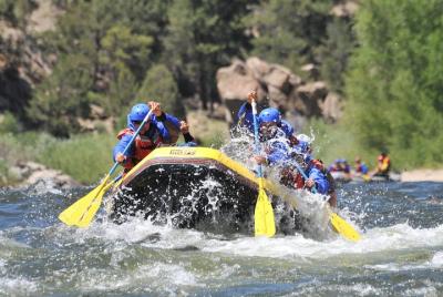 3-4 días Arkansas River- Browns Canyon Express - Sin almuerzo 3-4 días Arkansas River- Browns Canyon Express - Sin almuerzo