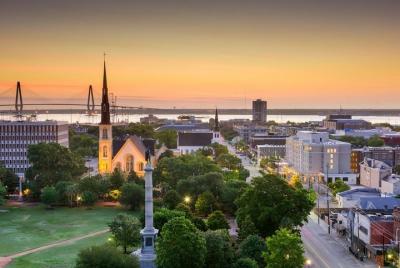 Búsqueda del tesoro en Charleston: castillos, cañones y universidades Búsqueda del tesoro en Charleston: castillos, cañones y universidades