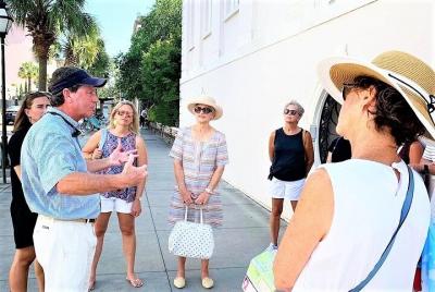 Tour guiado a pie de 2 horas por el centro histórico de Charlesto Tour guiado a pie de 2 horas por el centro histórico de Charlesto