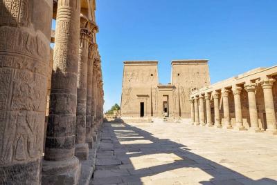 Excursión de un día a Asuán, el templo de Filae y el obelisco Excursión de un día a Asuán, el templo de Filae y el obelisco