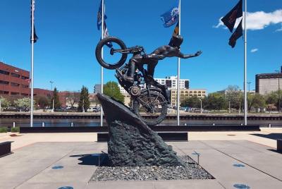 Museo Harley-Davidson de 1 día + lago de Ginebra (salida de Chica