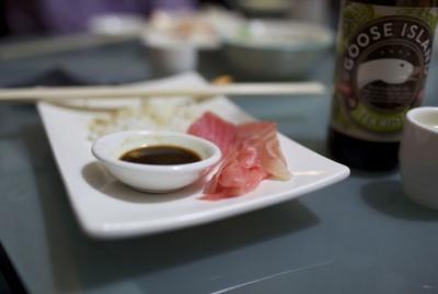 Disfruta del sashimi japonés fresco con un apasionado de la gastr