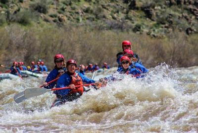 Arizona Rafting Salt River 2 días de viaje Arizona Rafting Salt River 2 días de viaje