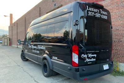 Excursión privada de día completo en camioneta de lujo al Parque  Excursión privada de día completo en camioneta de lujo al Parque