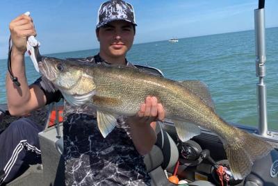 Cartas de pesca de leucomas en el lago Erie Cartas de pesca de leucomas en el lago Erie