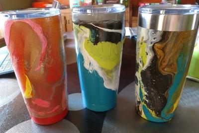 Cree su propio vaso sumergido en agua en Estes Park Cree su propio vaso sumergido en agua en Estes Park