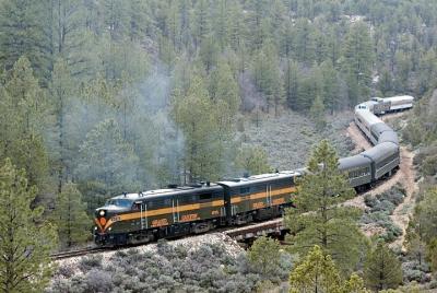 Excursión en tren por el Gran Cañón Excursión en tren por el Gran Cañón