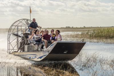 Aventura en hidrodeslizador en los Everglades de Florida y entrad