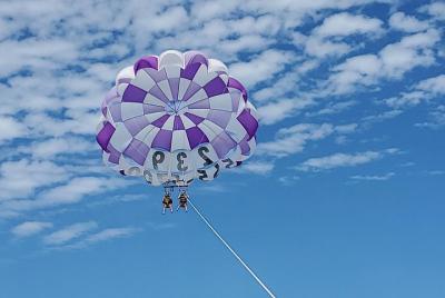 Aventura de parasailing de 300 pies en Fort Myers