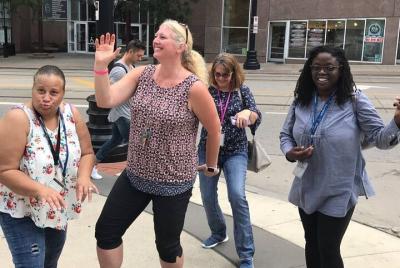 Explore Fort Myers con una búsqueda del tesoro única de Wacky Walks Explore Fort Myers con una búsqueda del tesoro única de Wacky Walks