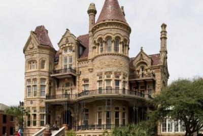 Tour en autobús por el puerto histórico, los piratas y la arquite