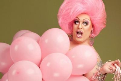 Si reina! Drag Queen Pub Crawl de Key West Si reina! Drag Queen Pub Crawl de Key West