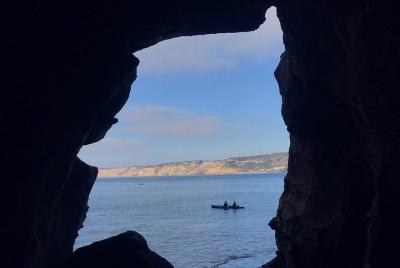 Excursión en kayak por las cuevas de La Jolla Excursión en kayak por las cuevas de La Jolla
