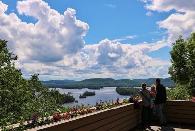 Evite las colas: experiencia Adirondack, entrada al museo en el l Evite las colas: experiencia Adirondack, entrada al museo en el l