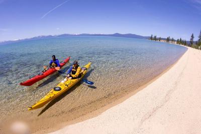 Tour guiado en kayak por el puerto de arena de Tahoe