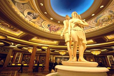 Recorrido a pie por el Strip de Las Vegas Recorrido a pie por el Strip de Las Vegas