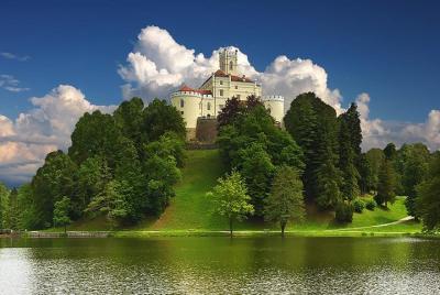 Excursión en grupo pequeño a Varazdin y Trakoscan Castle desde Za Excursión en grupo pequeño a Varazdin y Trakoscan Castle desde Za