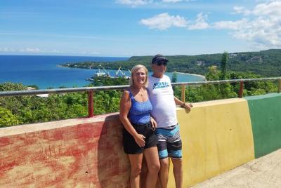 Traslados desde el aeropuerto a Runaway Bay Hotels (MBJ)