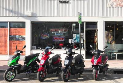 Alquile un scooter doble grande 2 horas + 1 hora gratis en Florid Alquile un scooter doble grande 2 horas + 1 hora gratis en Florid