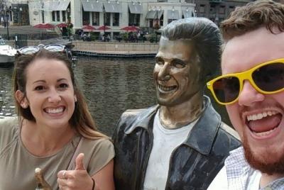 Experiencia única de búsqueda del tesoro en Milwaukee por Wacky W