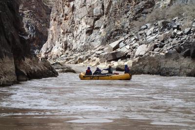 Aventura de rafting de un día completo en el Cañón Westwater desd Aventura de rafting de un día completo en el Cañón Westwater desd