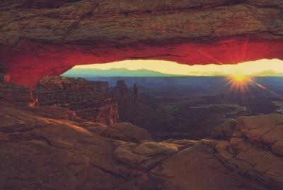Tour panorámico al atardecer del Parque Nacional Canyonlands y De