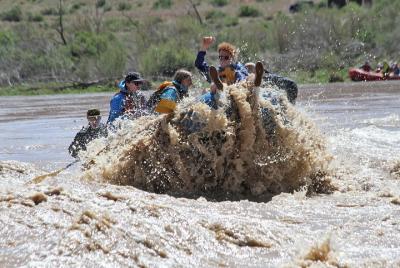 Rafting en aguas bravas en Moab Rafting en aguas bravas en Moab