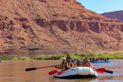 Moab Rafting Tarde Viaje de medio día Moab Rafting Tarde Viaje de medio día