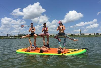 Alquiler de día de tabla de remo en Moab Party Alquiler de día de tabla de remo en Moab Party