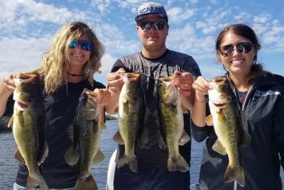 Excursión de pesca All Day Lake Trafford cerca de Nápoles