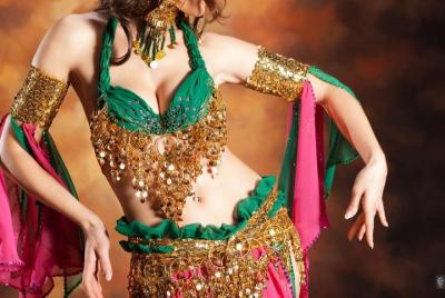 Crucero con cena en Estambul con espectáculo turco