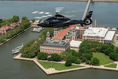 Recorrido en helicóptero por Nueva York: Manhattan, Brooklyn y St Recorrido en helicóptero por Nueva York: Manhattan, Brooklyn y St
