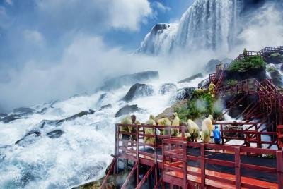 Tour por la tarde de las cataratas del Niágara, EE. UU., Con pase Tour por la tarde de las cataratas del Niágara, EE. UU., Con pase