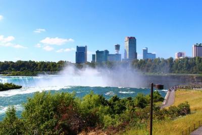 Recorrido a pie por las cataratas del Niágara NY