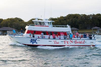 Big Fun Dolphin Cruise y Sealife Experience Orange Beach