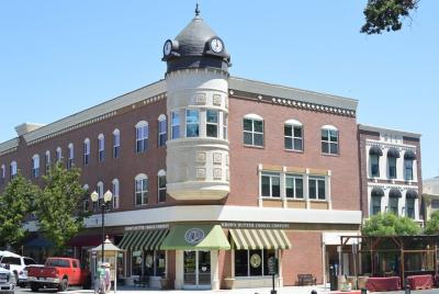 Recorrido a pie y juego de búsqueda del tesoro de Paso Robles