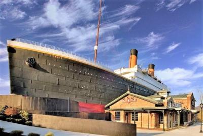 Entrada al Museo del Titanic en Pigeon Forge. Entrada al Museo del Titanic en Pigeon Forge.