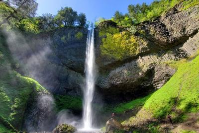 Excursión de medio día a las cascadas de la garganta del río Colu Excursión de medio día a las cascadas de la garganta del río Colu