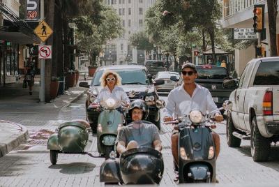 City Vespa SiDeCaR Tour y Tacos