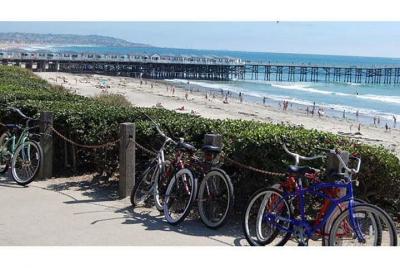 Bicicleta alrededor de la bahía de San Diego hacia el océano Bicicleta alrededor de la bahía de San Diego hacia el océano