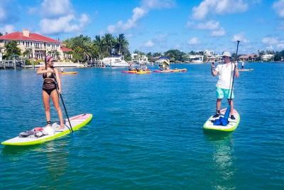 Tour en paddleboard por los túneles de los manglares del Lido