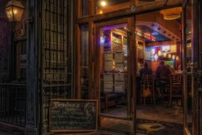 Recorrido a pie por los pubs encantados de Savannah Recorrido a pie por los pubs encantados de Savannah