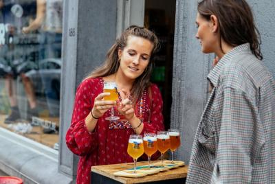 Tour Privado de Bebidas y Bocadillos en Bruselas