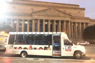 Visita guiada a pie por Capitol Hill y Eastern Market con auricul