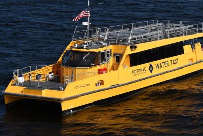 Taxi acuático desde Wharf o Old Town Alexandria