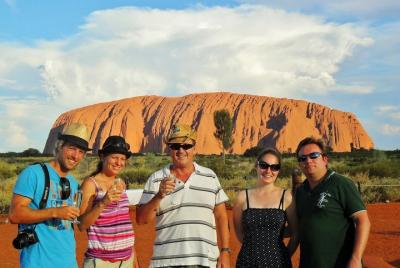 Excursión de un día a Ayers Rock desde Alice Springs, que incluye