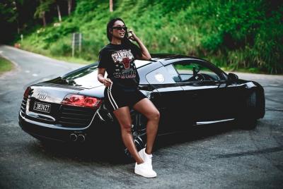 Experiencia de superdeportivo las 24 horas: experimente la hermos