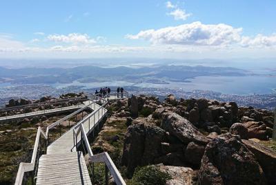 kunanyi / Mt Wellington Explorer Bus - Tour de ida y vuelta de 2  kunanyi / Mt Wellington Explorer Bus - Tour de ida y vuelta de 2